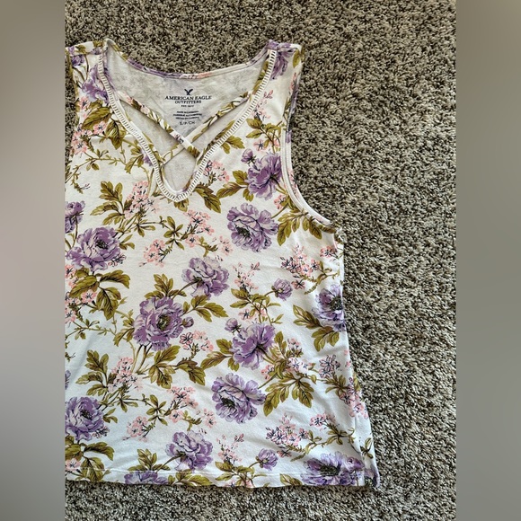 American Eagle. Women’s tank top size small - Picture 3 of 7